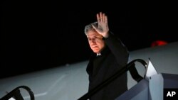 แอนโทนี บลิงเคน เดินทางถึงท่าอากาศยานในนครมิวนิค เมื่อ 15 กุมภาพันธ์ 2024 (ที่มา:รอยเตอร์)