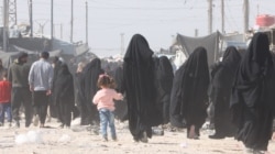 Al-Hol camp in Syria is mostly populated with women and children, detained after fleeing the last battles against Islamic State militants on Oct. 20, 2021. (Ali Zeyno/VOA)