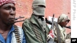 Somali Islamists Reportedly Prepare for Battle Over Port City