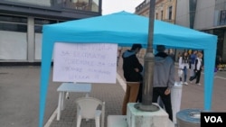 Potpisivanje peticije za besplatne udzbenike - AUTOR Tanja Gataric