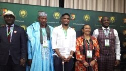 Le nouveau bureau du comité exécutif de la Fecafoot dirigé par Samuel Eto’o à Yaoundé, le 12 décembre 2021. (VOA/Emmanuel Jules Ntap)