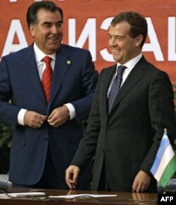 “Qaysi davlat bo’lmasin, bir joyda joylasharkan, u yerni o’zinikiday qilishni istaydi”, - deydi ba'zilar Rossiya va AQShning manfaatlarini qiyoslab.