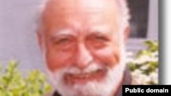 مجید رهنما (آذر ۱۳۰۳- فروردین ۱۳۹۴)