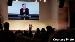 임현수 목사가 ‘복음통일 전문세미나-연합기도회’에서 강연하고 있다. 