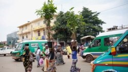 A Kati, 45 tisseuses se battent chaque jour pour transformer le coton