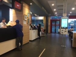 Fast food chains like McDonald's are growing in Vietnam. (H. Nguyen/VOA)