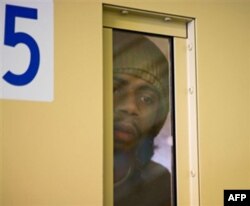 Kongressmen King: Ekstremistlar Amerika qamoqxonalaridan odam yollayapti