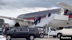 Од пристигнувањето на републиканскиот претседателски кандидат Доналд Трамп на меѓународниот аеродром Милвоки Мичел