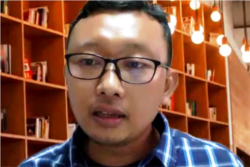 Muhammad Isnur dari YLBHI dalam tangkapan layar. (Foto: VOA/Nurhadi Sucahyo)
