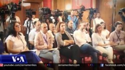 Shqipëri: Liria e medias në rënie, krizat e njëpasnjëshme dëmtuan gazetarët