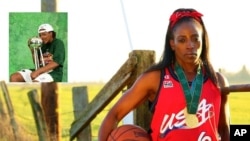 შერი სემი WNBA თასით და ორგზის ოლიმპიური ჩემპიონი რუთი ბოლტონი