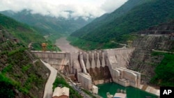 រូបឯកសារ៖ វារីអគ្គិសនី Dachaoshan ដៃដង​ទន្លេ​មេគង្គលើ ដែលហូរកាត់តំបន់ Danchaoshan ខេត្តយូណាន ប្រទេស​ចិន។ 