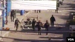 Militer Suriah dilaporkan mengepung posisi pembangkang Suriah di dekat perbatasan Turki (foto: dok).