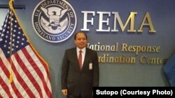 Sutopo Purwo Nugroho (BNPB) membangun jaringan sistem peringatan/penanganan bencana bersama FEMA di Washington D.C. (Foto courtesy: BNPB)