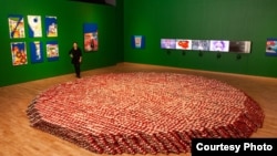 오리온의 후원을 받아 만든 천민정 작가의 '초코파이 함께 먹어요'. 사진 출처=천민정 작가