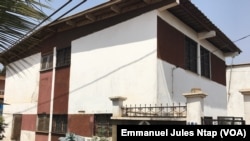 La maison où logeait Georges Weah au Cameroun à Yaoundé, Cameroun, 11 janvier 2017. (VOA/ Emmanuel Jules Ntap)