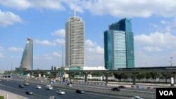 Walau diguncang krisis ekonomi dalam beberapa tahun terakhir, Dubai berusaha menyiapkan infrastrukturnya untuk menjadi tuan rumah Olimpiade 2024.