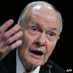 Brent Skovkroft, AQSh davlat xavfsizligi bo'yicha sobiq maslahatchi, fikricha Qozog'istonda Nazarboyevdan keyin nima bo'lishi mavhum