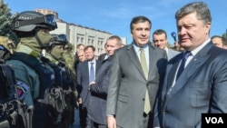 პეტრო პოროშენკო: "პერსონალურად არავინ განგვიხილავს, მათ შორის არც სააკაშვილი. ზოგადად სახელებს და გვარებს არ აქვს მნიშვნელობა, თუ დადასტურდება კრიმინალი, ცხადია, მოვიქცევით შესაბამისად"