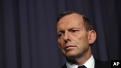 Perdana Menteri Australia Tony Abbott mengatakan Australia-Jepang-AS merupakan aliansi yang sangat penting.