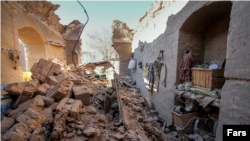 Sedikitnya lima orang tewas dan 49 luka-luka akibat gempa berkekuatan 6,1 SR di Iran selatan pada Sabtu (2/7) pagi, sebagai ilustrasi. (Foto: Fars)