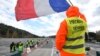 Les mairies rurales à l'écoute de la colère des "gilets jaunes" en France