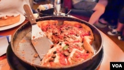 Chicago deep dish pizza at Lou Malnati's Pizzeria