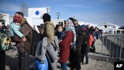 با بندش سرحد مقدونیه، تعداد زیادی از افغانها در یونان گیر خواهند ماند