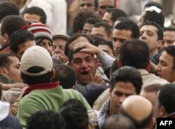 Hukumat qonli to’qnashuvlar uchun kechirim so’rab, tekshiruv va’da qildi