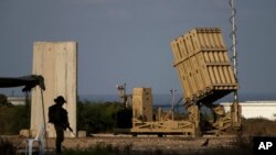 نشریه «جروزالم پست» در پی ادعای گروه شبه نظامی موسوم به «جنبش مقاومت اسلامی عراق» به اسرائیل نوشت: هیچ هشداری در این زمینه از سوی ارتش داده نشد و ورود موشک از سمت عراق نیز گزارش نشد