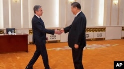 토니 블링컨 미 국무장관이 26일 중국 베이징 인민대회당에서 시진핑 중국 국가주석과 회담했다.