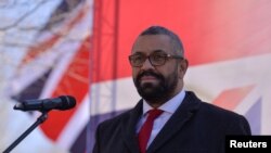 جیمز کلورلی، وزیر خارجه بریتانیا 