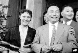 历史照片：蒋经国