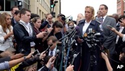 District of Columbia Police Chief Cathy Lanier briefs reporters at the Washington Navy Yard, Sept. 16, 2013.