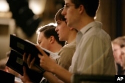 Students rehearse while participating in the Carnegie Hall Professional Choral Workshop.
