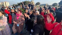 Jurnalistlər "Media haqqında" qanun layihəsinə etiraz olaraq aksiya keçirib