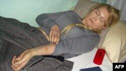 Sobiq Bosh vazira Yuliya Timoshenko bir yildan beri qamoqda