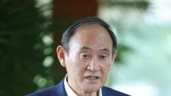 PM Jepang Yoshihide Suga berbicara kepada wartawan di kantor perdana menteri Jepang di Tokyo, 28 September 2021,