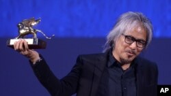 لاو دیاز و شیر طلایی ونیز