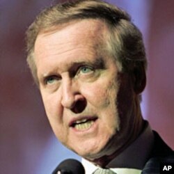 Former U.S. Secretary of Defense William Sebastian Cohen. (2008 File Photo)