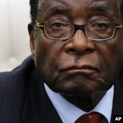 Zimbabwe President Robert Mugabe (file photo)