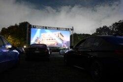 Pemutaran "Nomadland" di Queens Drive-In di New York Hall of Science, di New York saat berlangsungnya Festival Film New York ke-58, Sabtu, 26 September 2020. (Foto oleh Evan Agostini / Invision / AP)