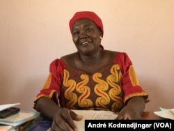 Mme Habiba Idriss, proviseur du Lycée d'Habena, un lycée d'enseigenement général, N'Djamena, le 2 octobre 2017. (VOA/André Kodmadjingar)