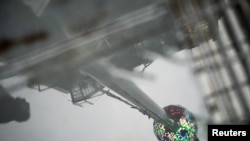 Novogodišnja kugla na Tajms skveru, na Menhetnu, Njujork, 30. decembra 2019.