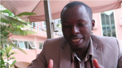 Ange Imanishimwe au micro de Charly Kasereka