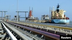 ترمینال بارگیری خوزه، در ونزوئلا - عکس از آرشیو