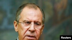 រដ្ឋមន្ត្រី​ការបរទេស​រុស្ស៊ី​ Sergei Lavrov ធ្វើ​សេចក្តីថ្លែងការ​ក្នុងសន្និសីទ​សារព័ត៌មាន​ក្រោយ​ពេល​ជួបប្រជុំ​ជាមួយ​សមភាគី​ ព្រះ​អង្គ​ម្ចាស់ ​Saud al-Faisal នៃប្រទេសអារ៉ាប់​ប៊ីសាអ៊ូឌីត នៅ​ទីក្រុង​ម៉ូស្គូ​ កាលពី​ថ្ងៃទី២១ ខែវិច្ឆិកា ឆ្នាំ២០១៤៕