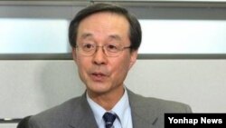 한승주 전 한국 외무장관. (자료사진)