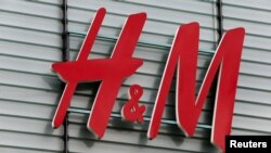 Workers demanding better conditions and benefits have destroyed the production line of a Chinese-owned factory making clothes for Swedish fashion retailer Hennes & Mauritz, in Myanmar.