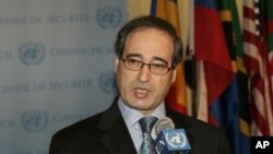 파이살 메크다드 시리아 외무장관이 기자회견하고 있다. (자료사진)